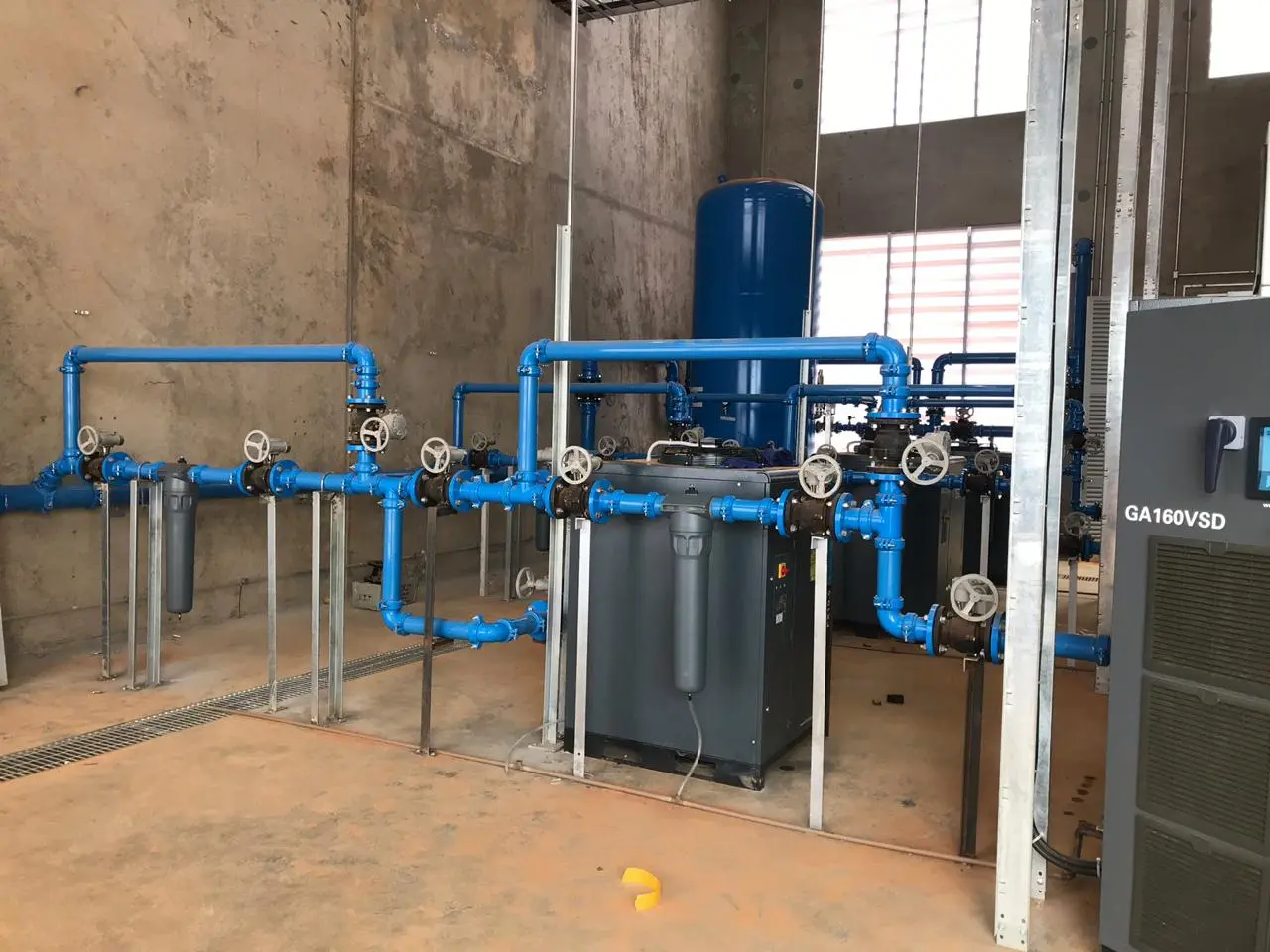 Rede aérea de utilidades industriais - projeto Engepipe® 13